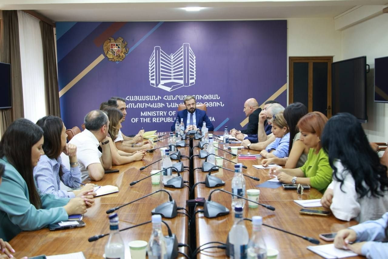 Գևորգ Պապոյանն ընդունել է Տուրիզմի հայկական ֆեդերացիայի ներկայացուցիչներին
